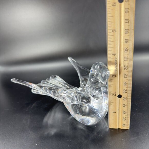 Swedish Clear Glass Bird Figurine Paperweight Manganese 365nm Green UV Glow VTG - Picture 5 of 15